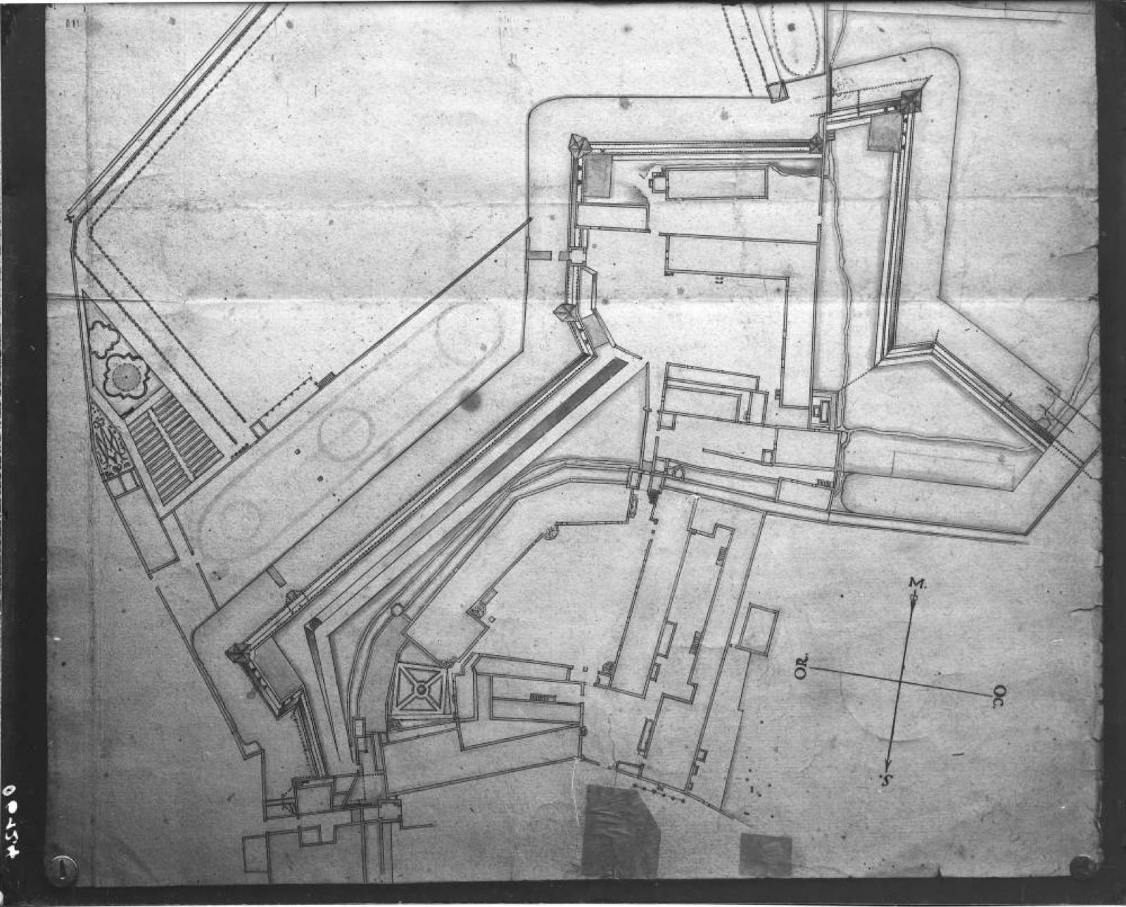 Karlsruhe- Durlach Karlsburg Plan, Karlsburg Castle