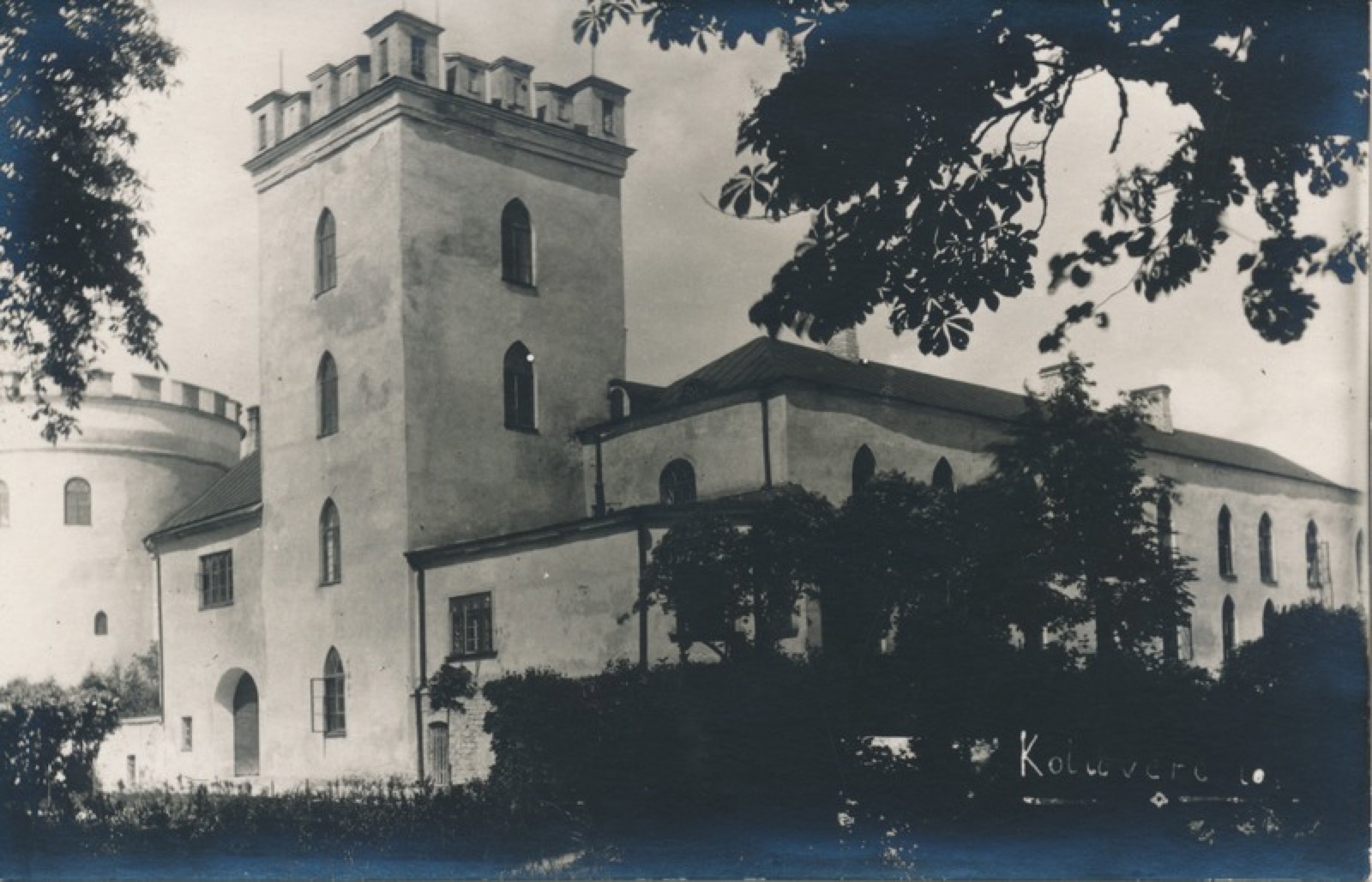 Koluvere loss, Koluvere Castle