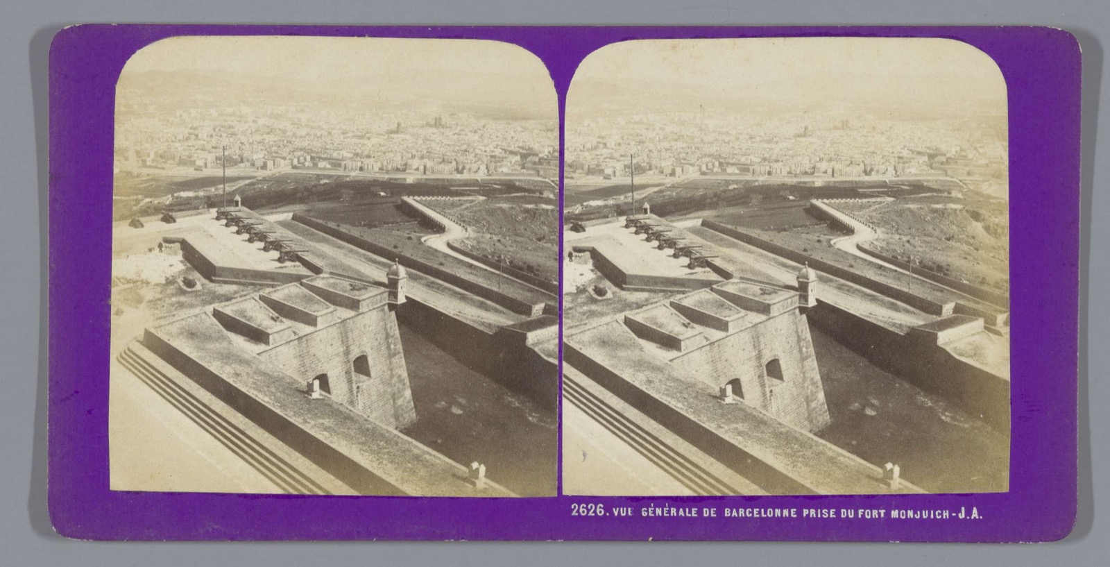 Gezicht op Barcelona, gezien vanaf het Kasteel van Montjuïc, Montjuïc Castle
