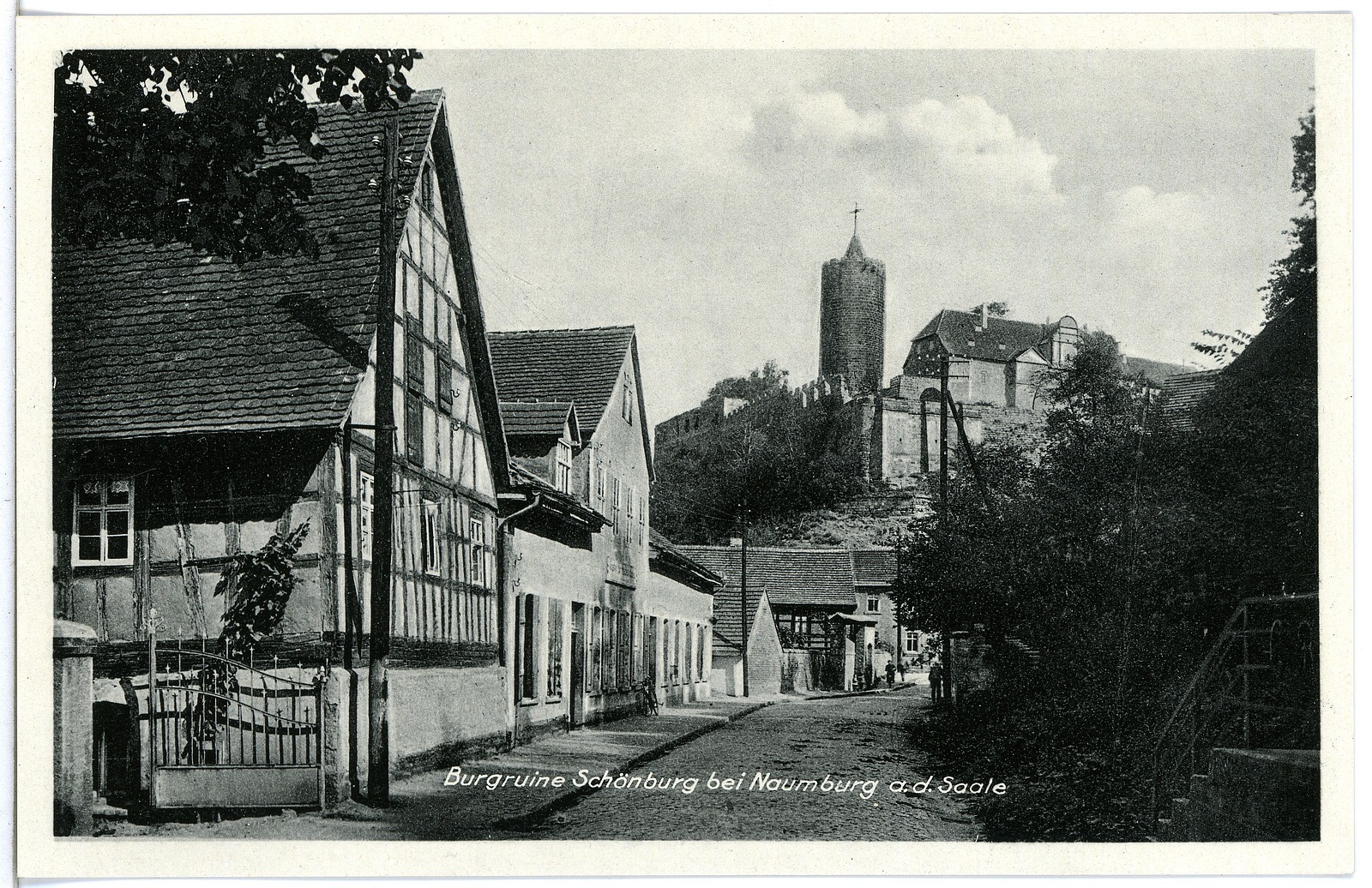 Schönburg. Burgruine Schönburg, Schönburg