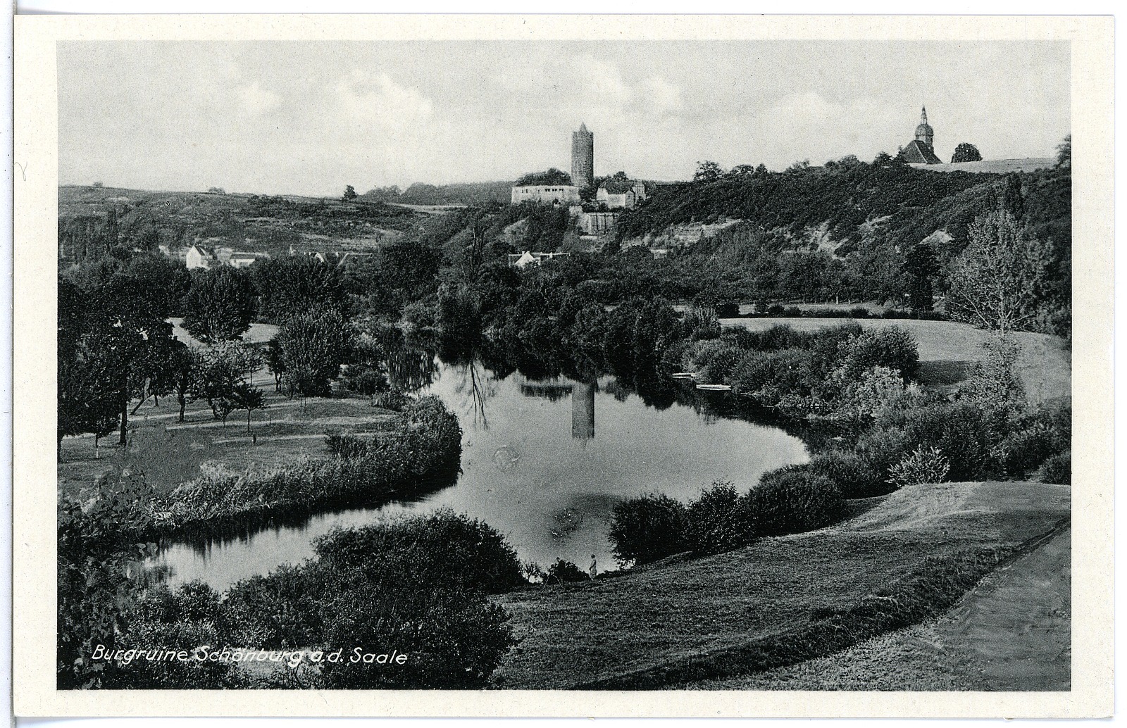 Schönburg. Burgruine Schönburg, Schönburg